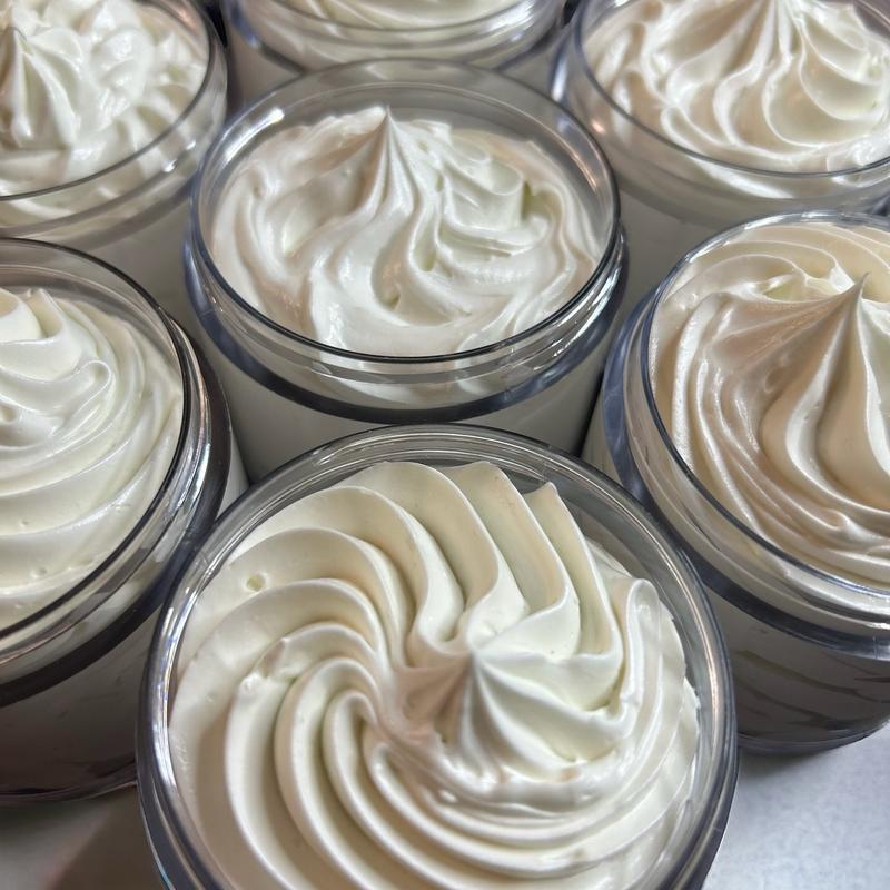 Vanilla Cupcake Body Butter With Niacinamide