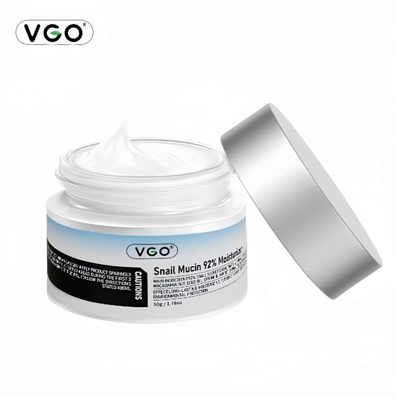 VGO Three-In-One Set Vitamin C Serum,Moisturizer,Facial Cleanser Moisturizing Suitable for sensitive skin-Live Skincare Radiance-A Comfort Skin Repair