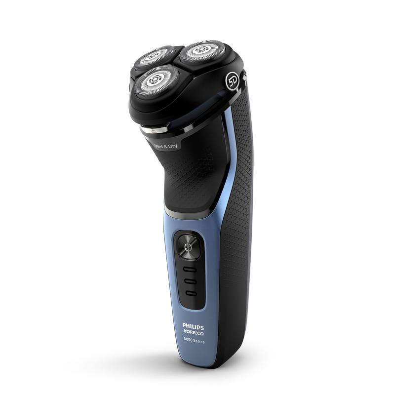 Philips Norelco Shaver 3600, Rechargeable Wet & Dry electric shaver with Pop-Up Trimmer and Storage Pouch Cordless Smooth Cordless Smooth