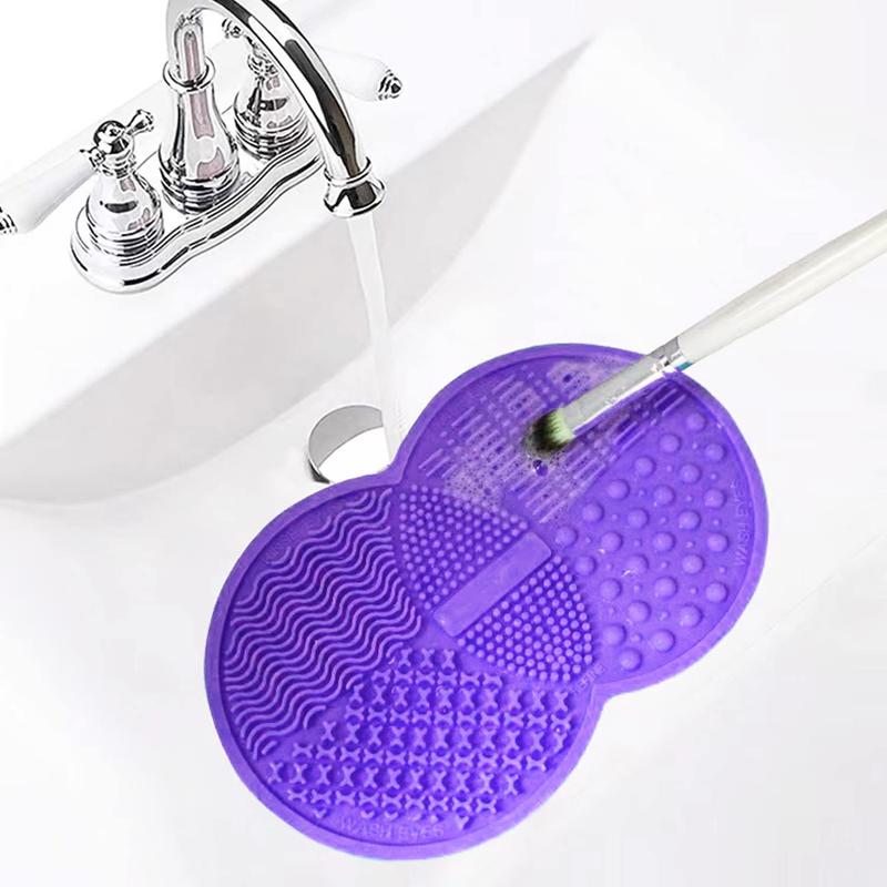 Makeup Brush Cleaning Mat, Silicone Makeup Brush Scrubber, Makeup Brush Cleaner Pad, Cosmetic Brush Cleaner, Brush Cleaning Pad, Suitable for Makeup Brush, Makeup Sponge, Powder Puff (Purple) Smooth Cleansing