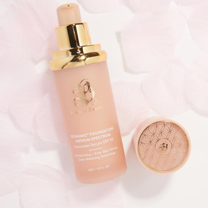 Foundation 4 in 1 - Medium Spectrum, Liquid Foundation for Flawless, Natural Looking Finish Lightweight Makeup Clear Concealer Radiant Silky